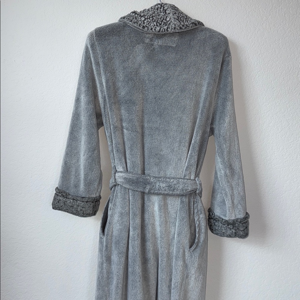Anne Klein Soft Gray Robe Shower - Picture 7 of 16